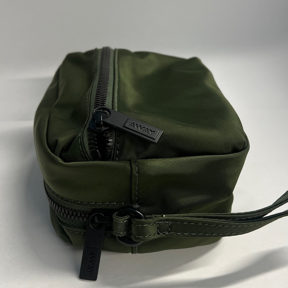 Away Olive Green Wristlet Clutch - Picture 3 of 6
